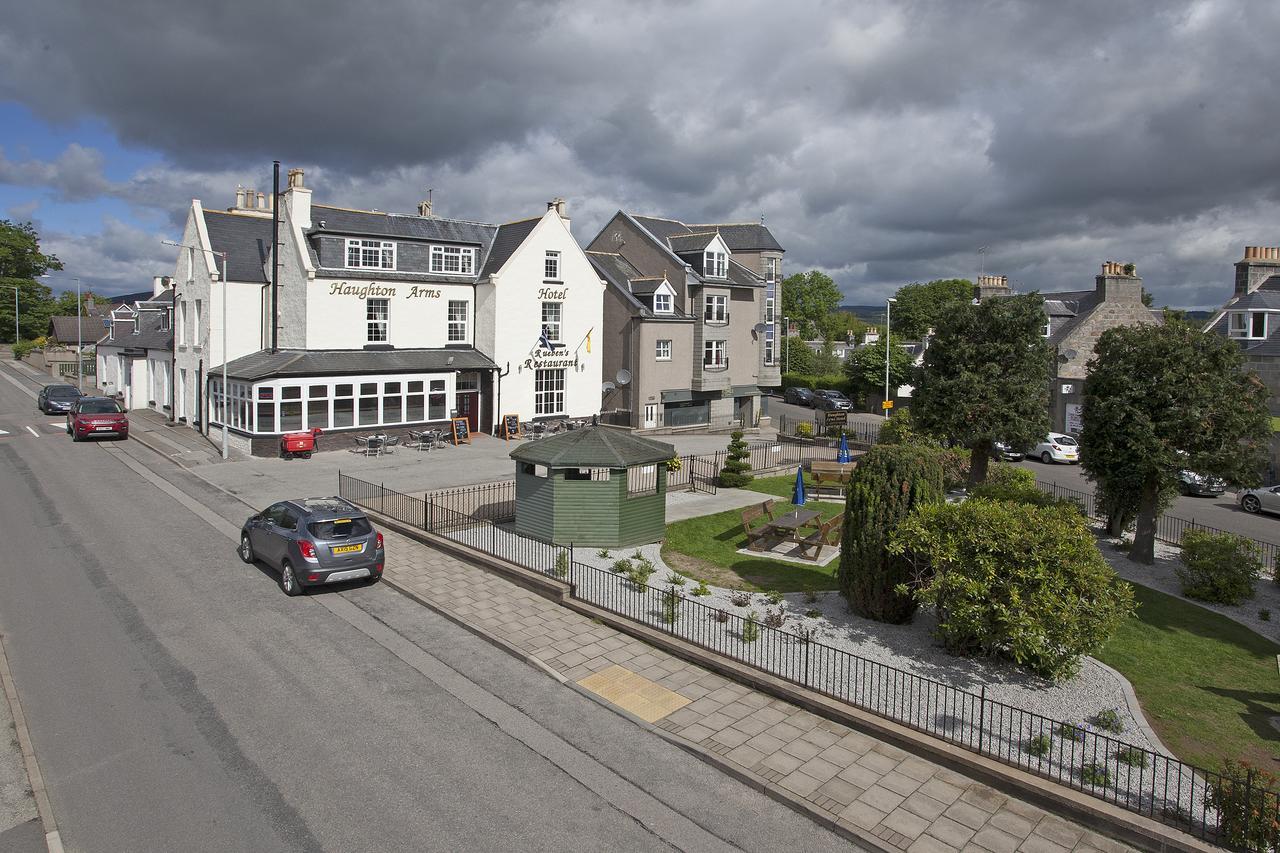 Haughton Arms Hotel Alford (Aberdeenshire) Exterior foto